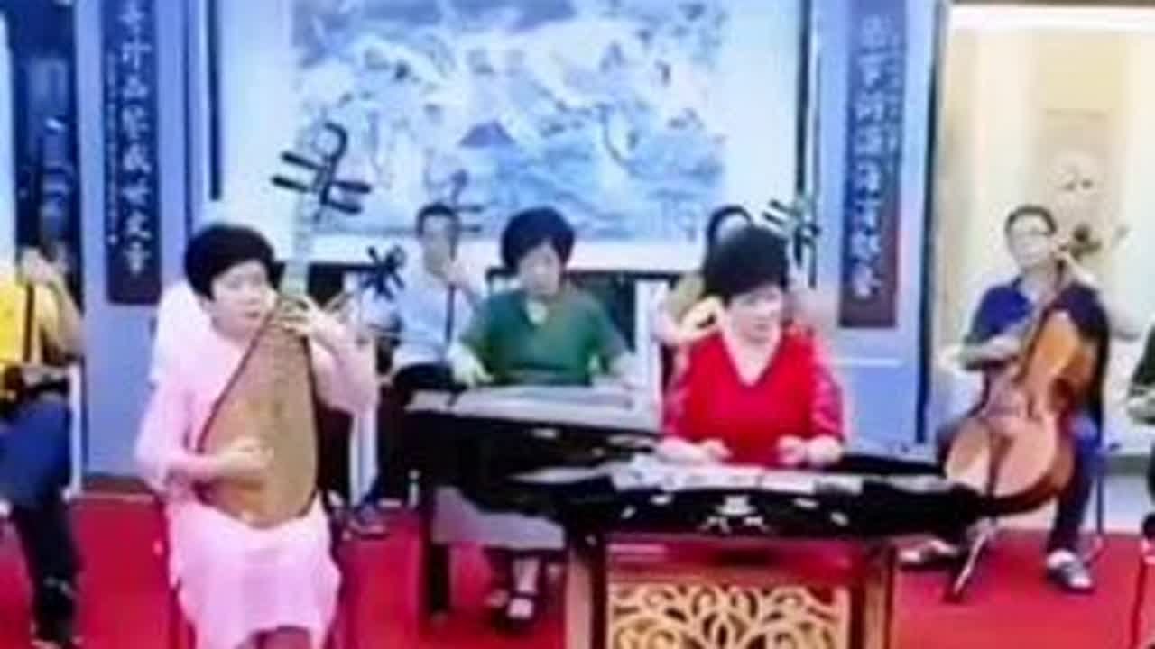 夜月一帘幽梦 春风十里柔情《思凡》领奏郭粦书老师～大庸堂霞光乐影典演