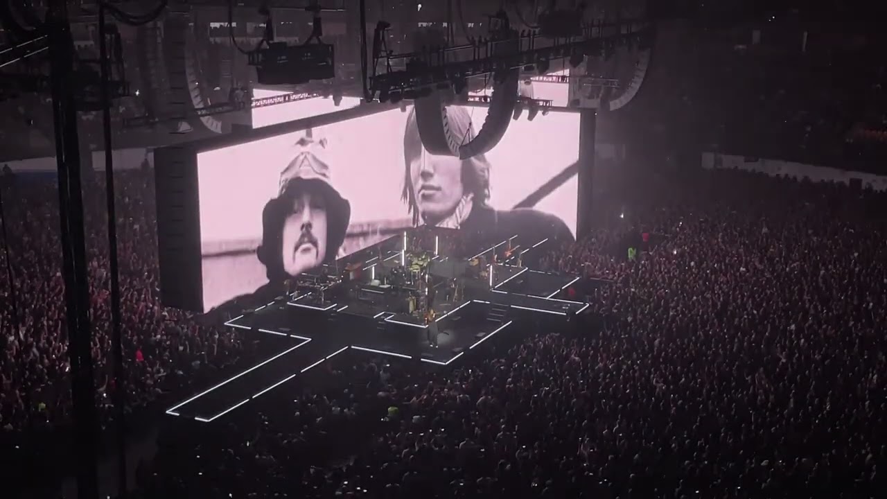 Roger Waters - Have a Cigar Mexico City Palacio de los Deportes 14-10-22