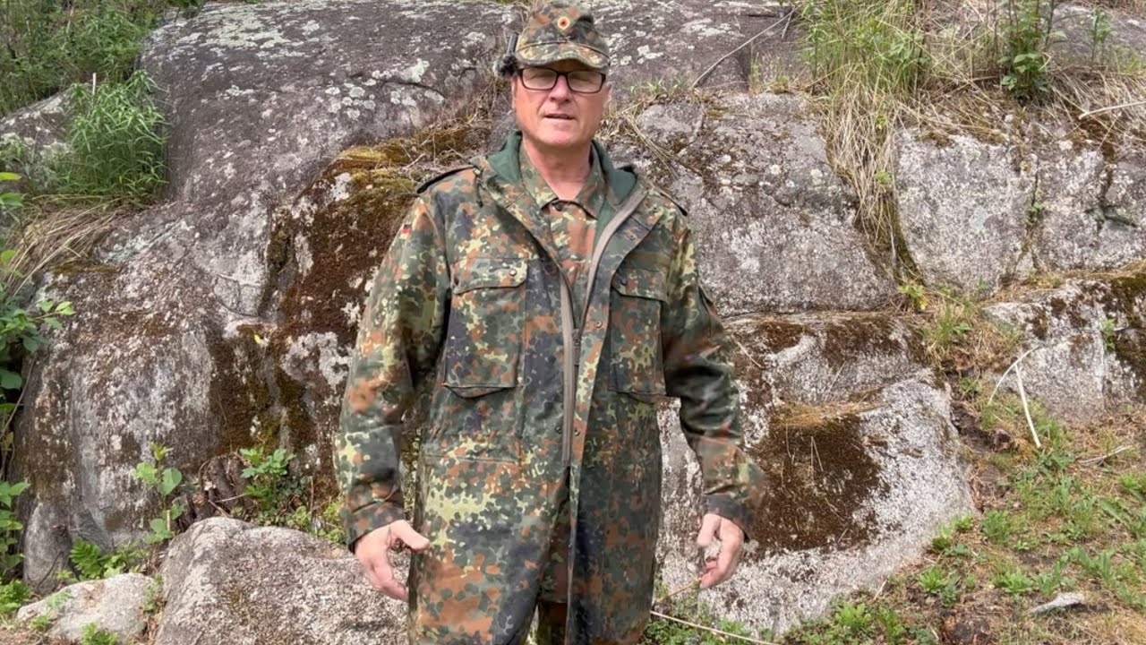 German Combat Clothing and Field Gear | Flecktarn Camouflage