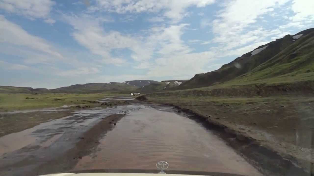 The Laki roads (F206, F207)