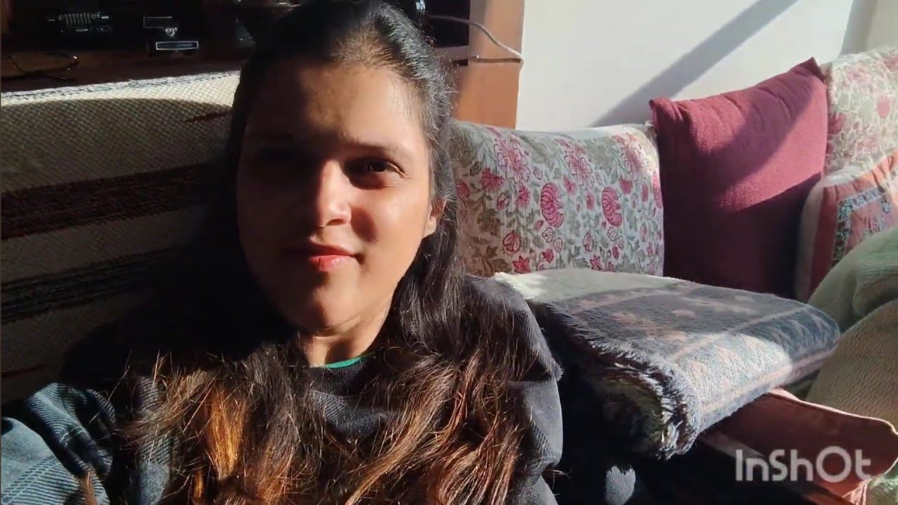 Christmas Vibes at My Aunt’s Home 🎄 | Trade Fair Shopping | Special Gift for My Sister 📚 