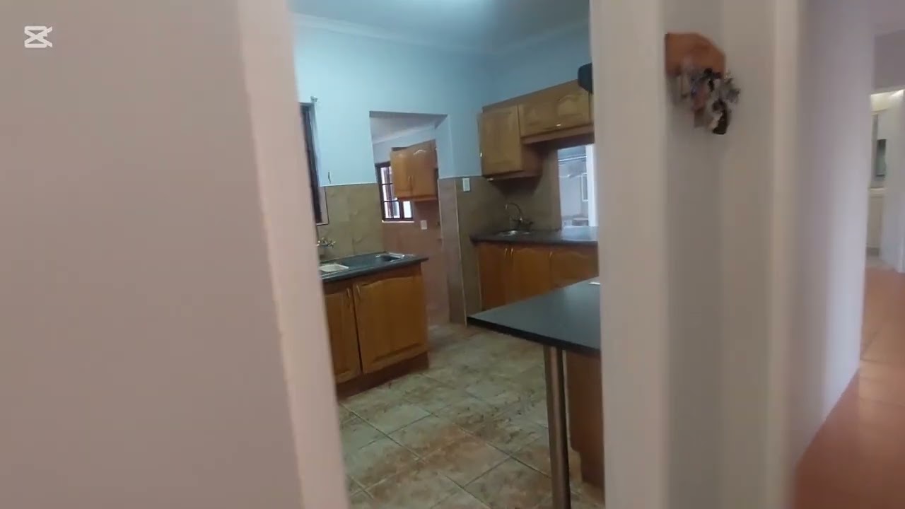 5 bedroom House in Magalieskruin