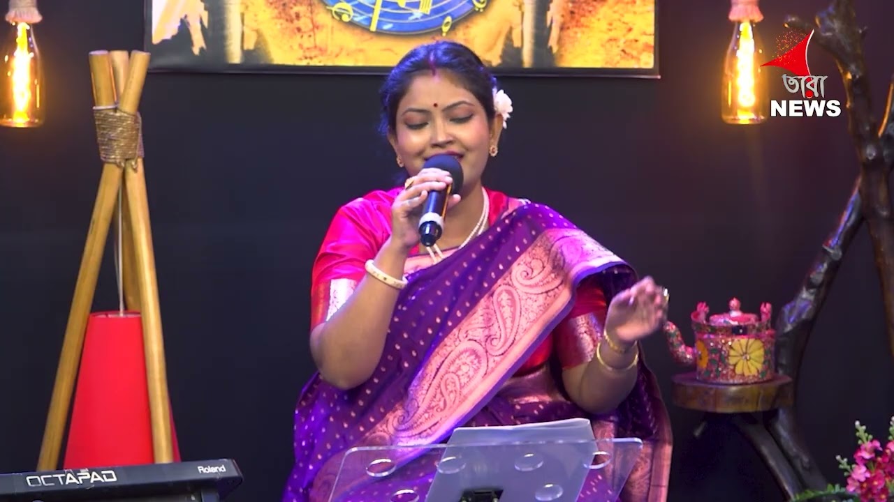 AKASHE AAJ RONGER KHELA // SINGER -IPSHITA ROY BASU // ORIGINAL SINGER ASHA BHOSLE