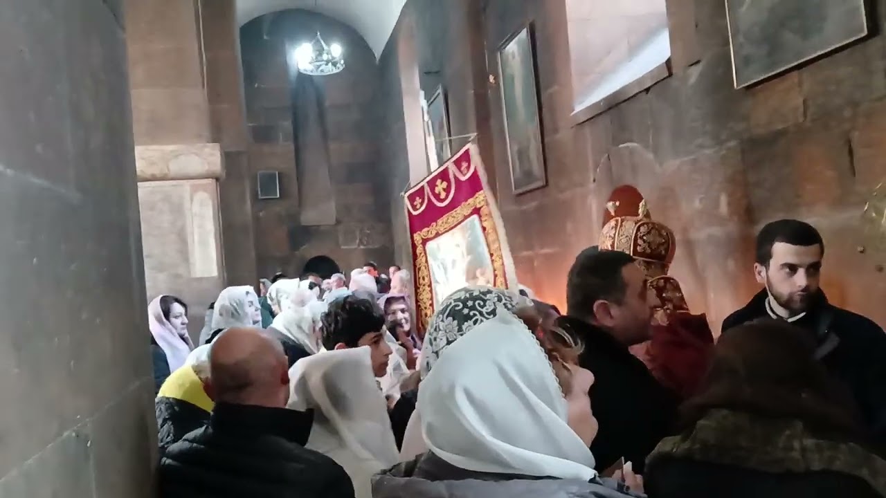 #սուրբպատարագ Նորագավթի #ՍուրբԳևորգ #եկեղեցի Տեր Վարդան #քահանա Noragavti Surb Gevorg Ter Vardan.