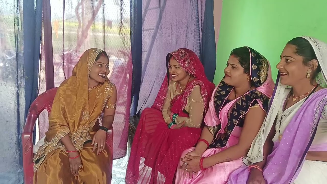 सुनीता जी के ब्लॉक मोनिका जी के साथ में