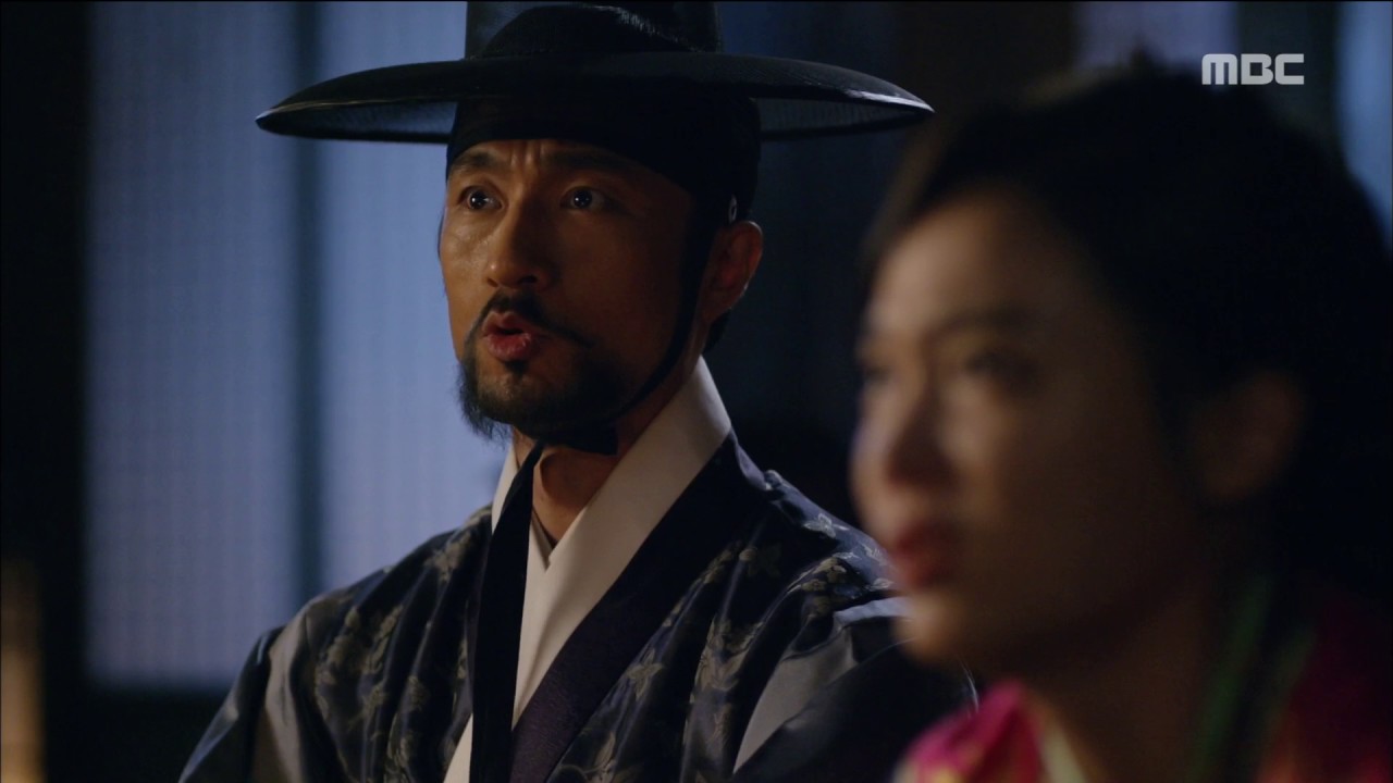 [The Emperor: Owner of the Mask]군주-가면의주인ep29,30A furious So-hee slapped So-hyun on the cheek.170628