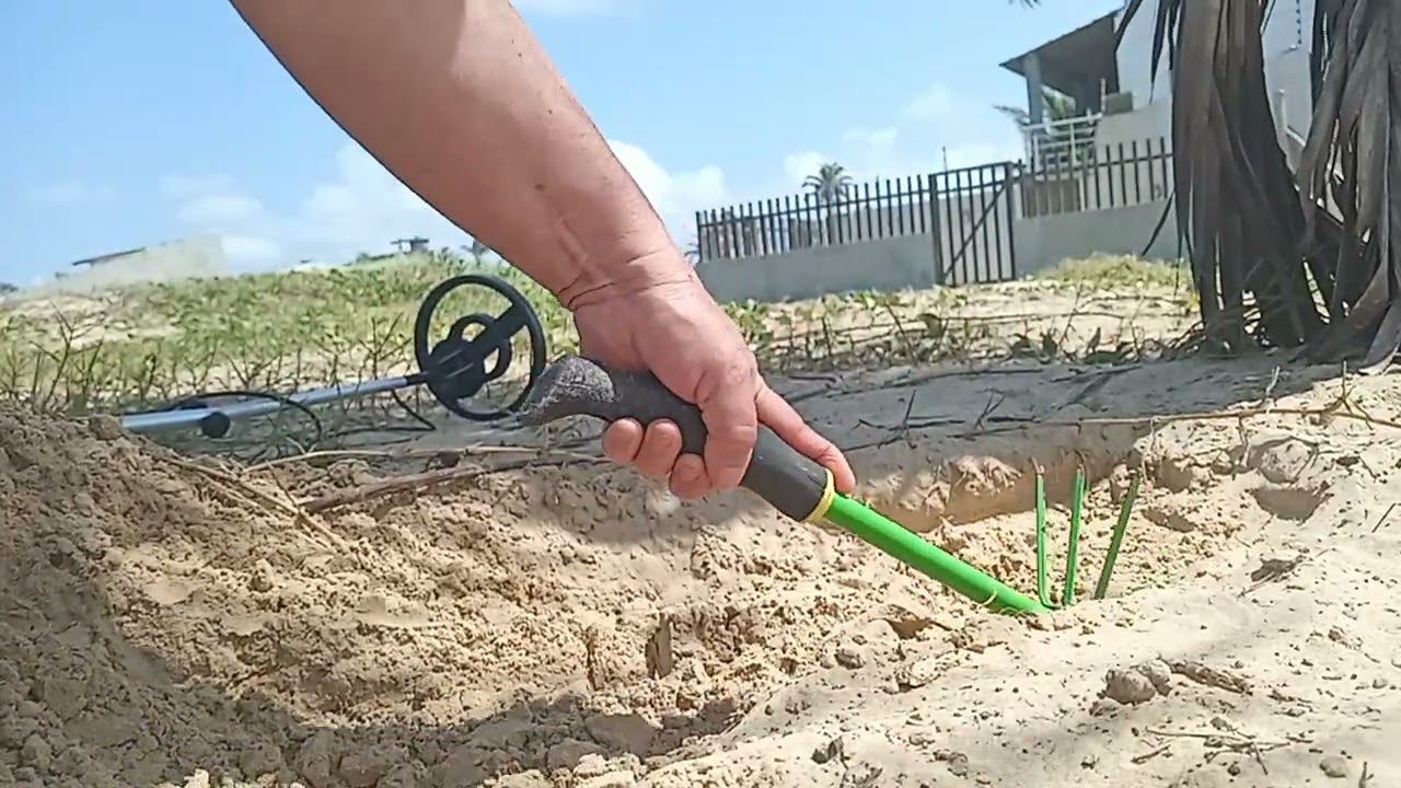 Detectorismo Na Praia De Atalaia nova. Nada de ouro e Prata. ⛱🌊🌈🏖🏝🌞☀️🌝 parte 1.