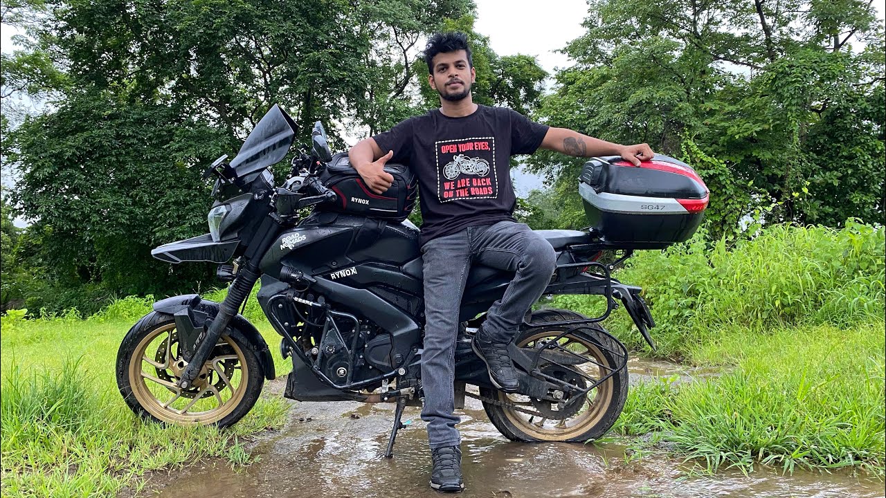 Bajaj Dominar 400 - Touring Modifications worth Rs. 30,000
