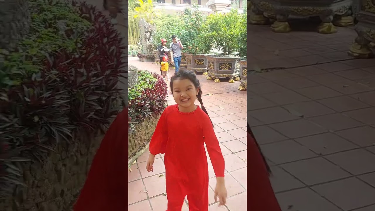 Ngày mồng 1 đầu năm đi lễchuaf