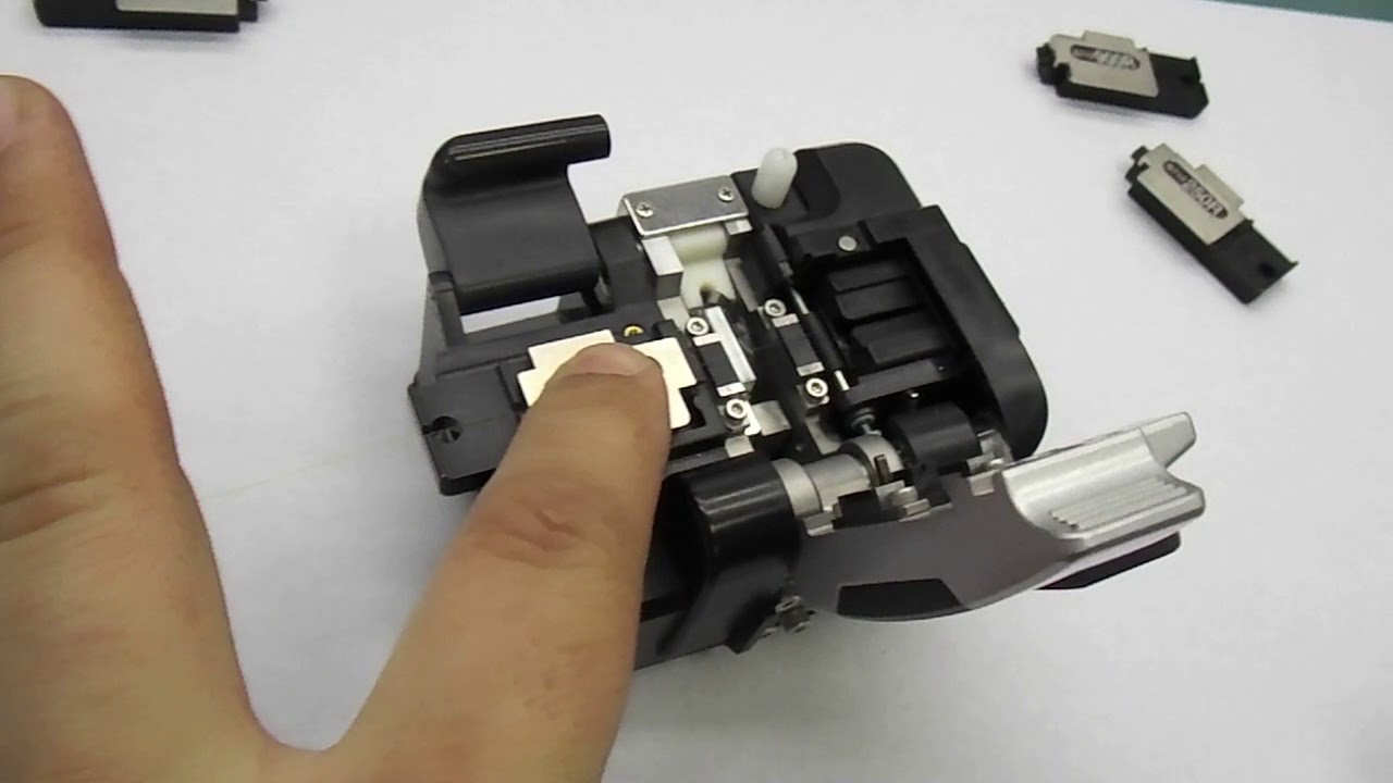 Stripping & Splicing Polyimide & Acrylate Fiber