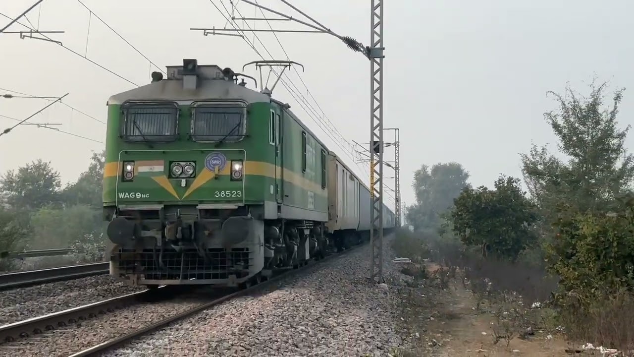 Gwalior railway line Jhansi train 🚂 India rail Bhartiye railway ￼