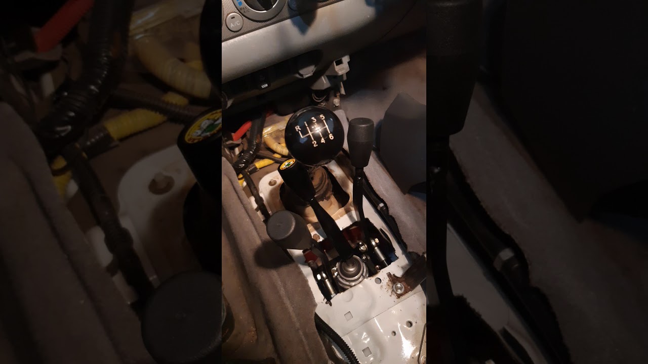 Test fitting triple stick marlin FJ setup in 2nd gen tacoma