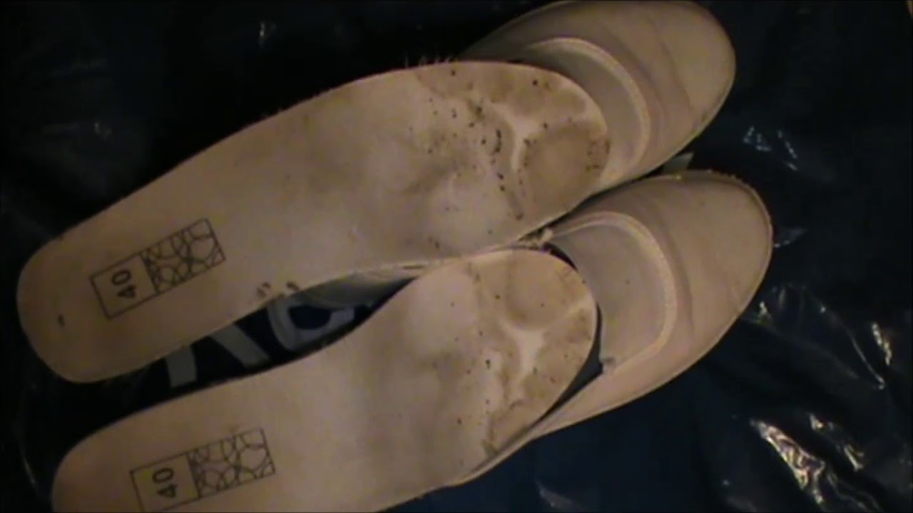 Smell my sweaty white canvas flats