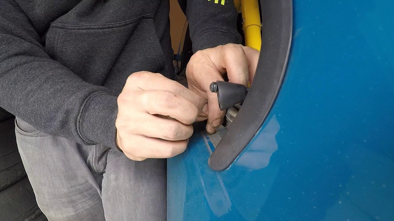 E46 Vent Window Gasket Replacement