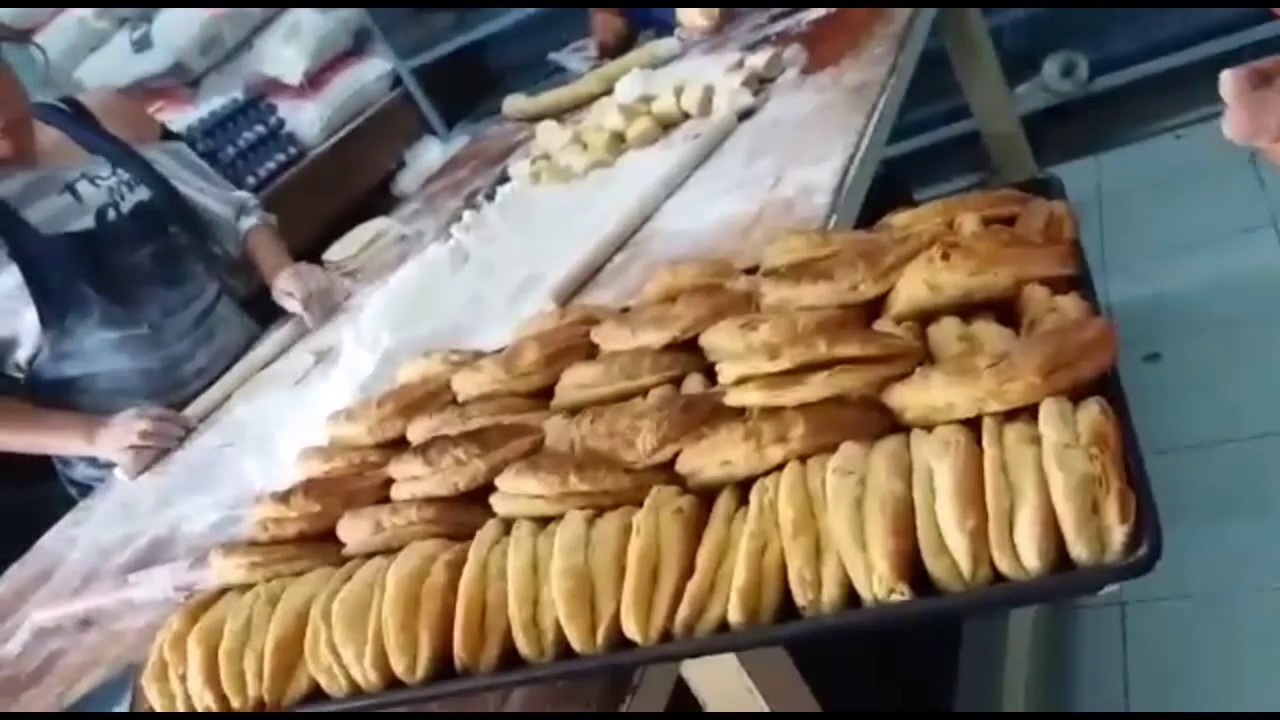 Elaboración de empanadas de Corpus Christi