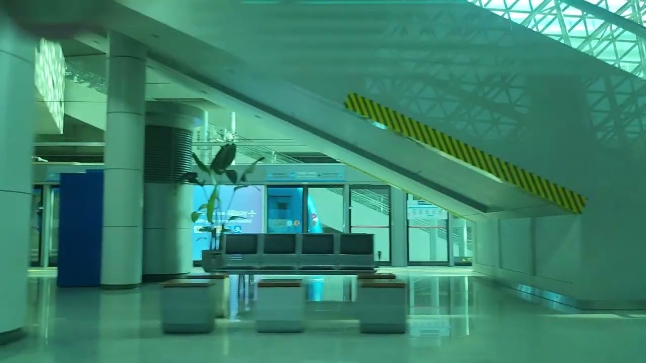 공항철도 직통열차 인천공항2터미널역 ~서울역 주행