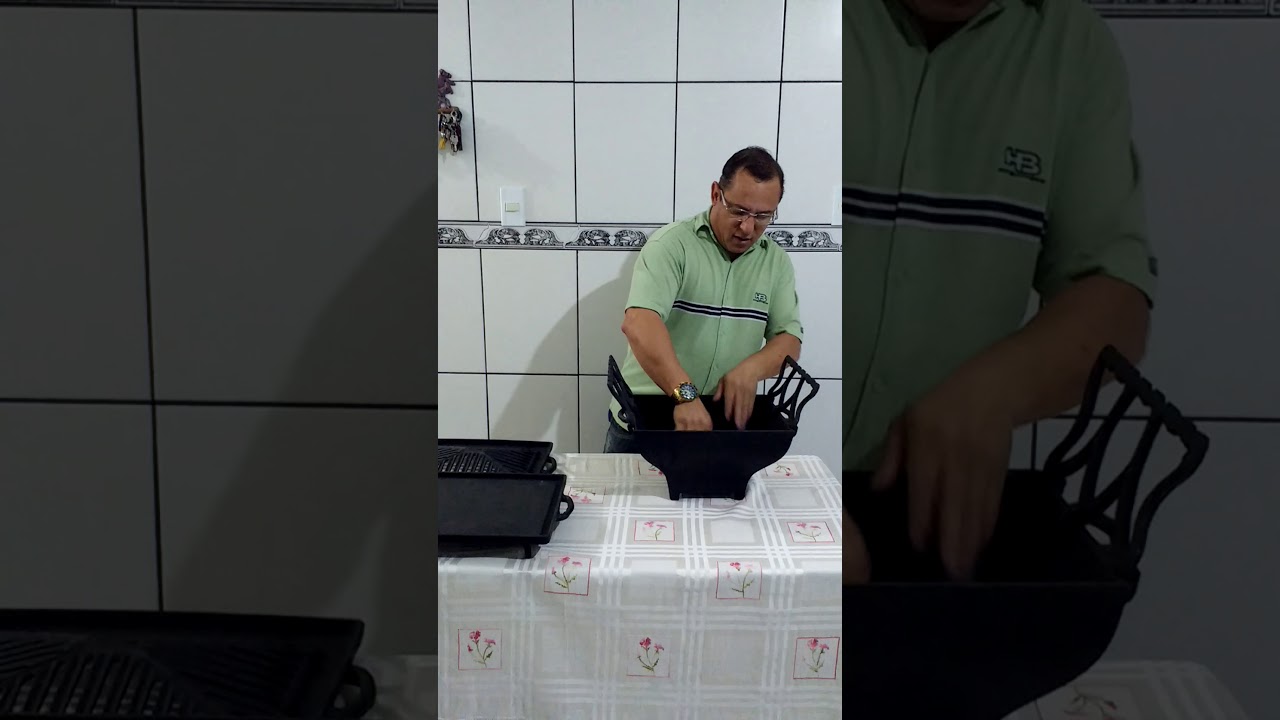Churrasqueira gengiskan quadrada completa.