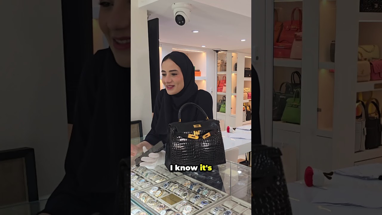 can you believe she found this Herm&egrave;s bag in a vintage store? 😱💰Part 2