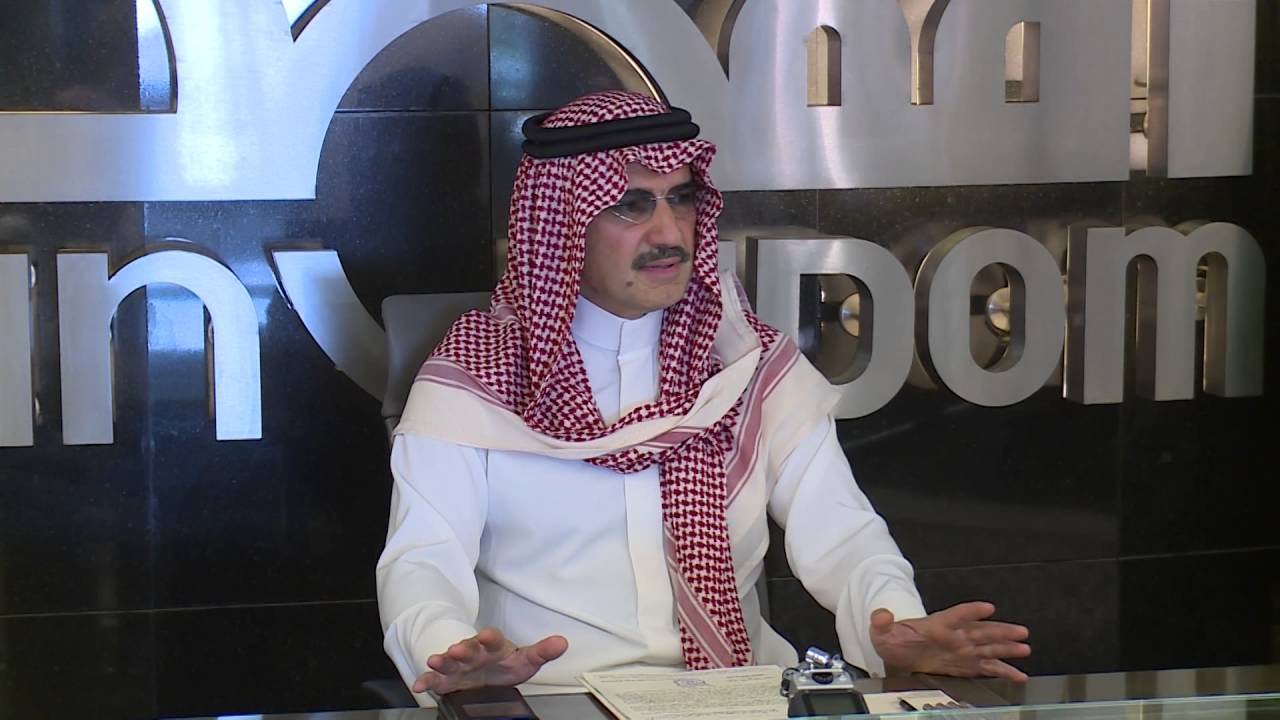 الأمير الوليد يستقبل نادي الصم بالدمام