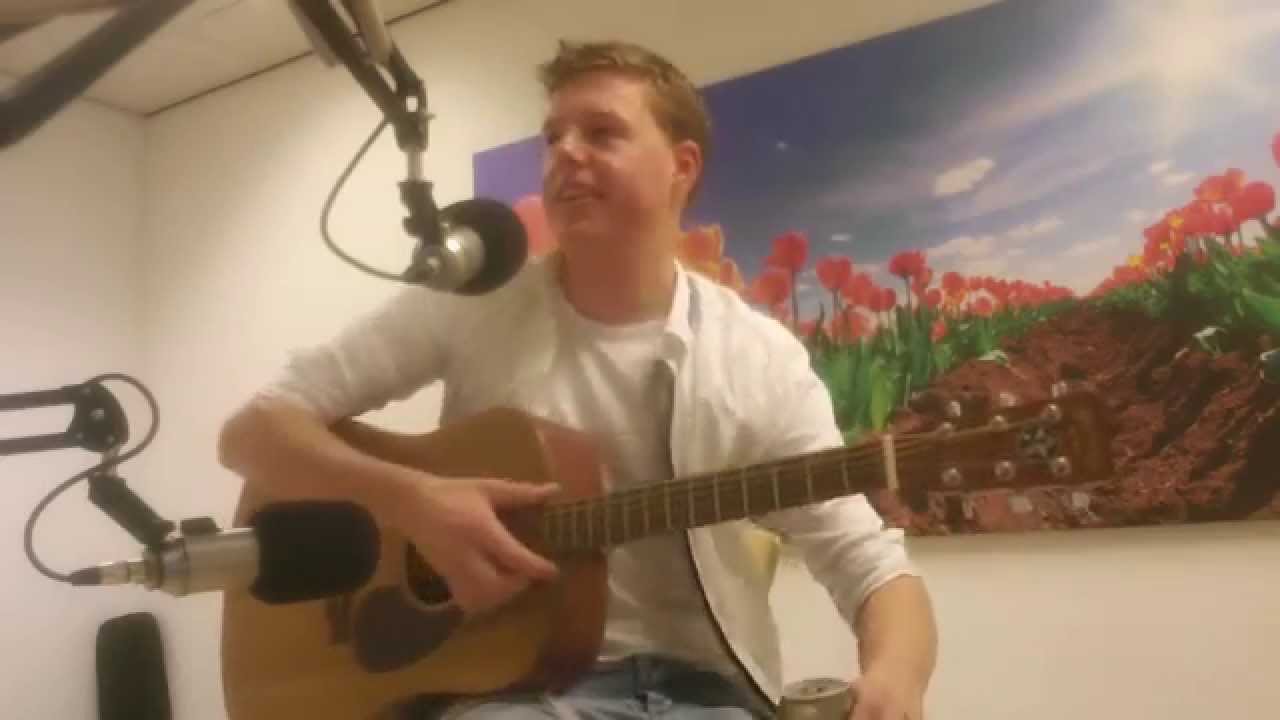 Koert - the waltz @ omroep bo (ochtendshow)