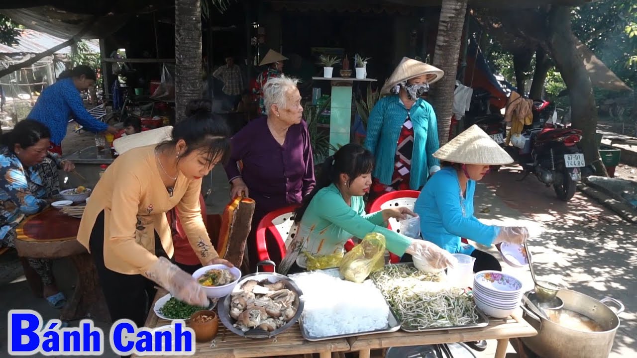 Buổi Trưa làm Nồi Bánh Canh Thịt bán Dạo Trên Đường Quê cho Bà Con Thưởng Thức #152