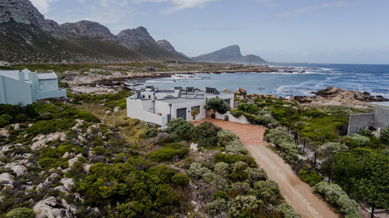 5 bedroom Guest House  for For Sale | Rooi Els