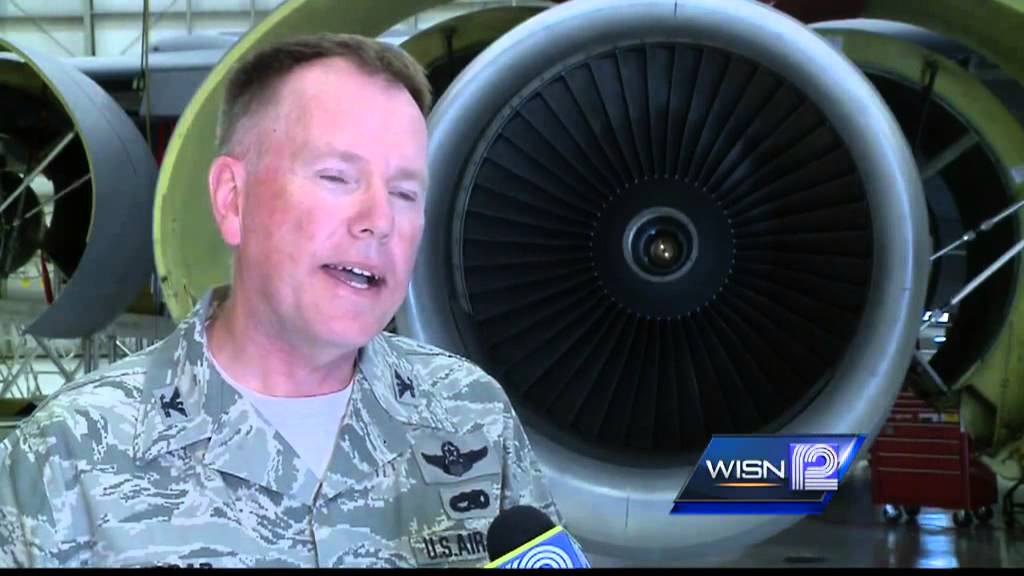 Emergency landing prompts questions about KC-135 safety