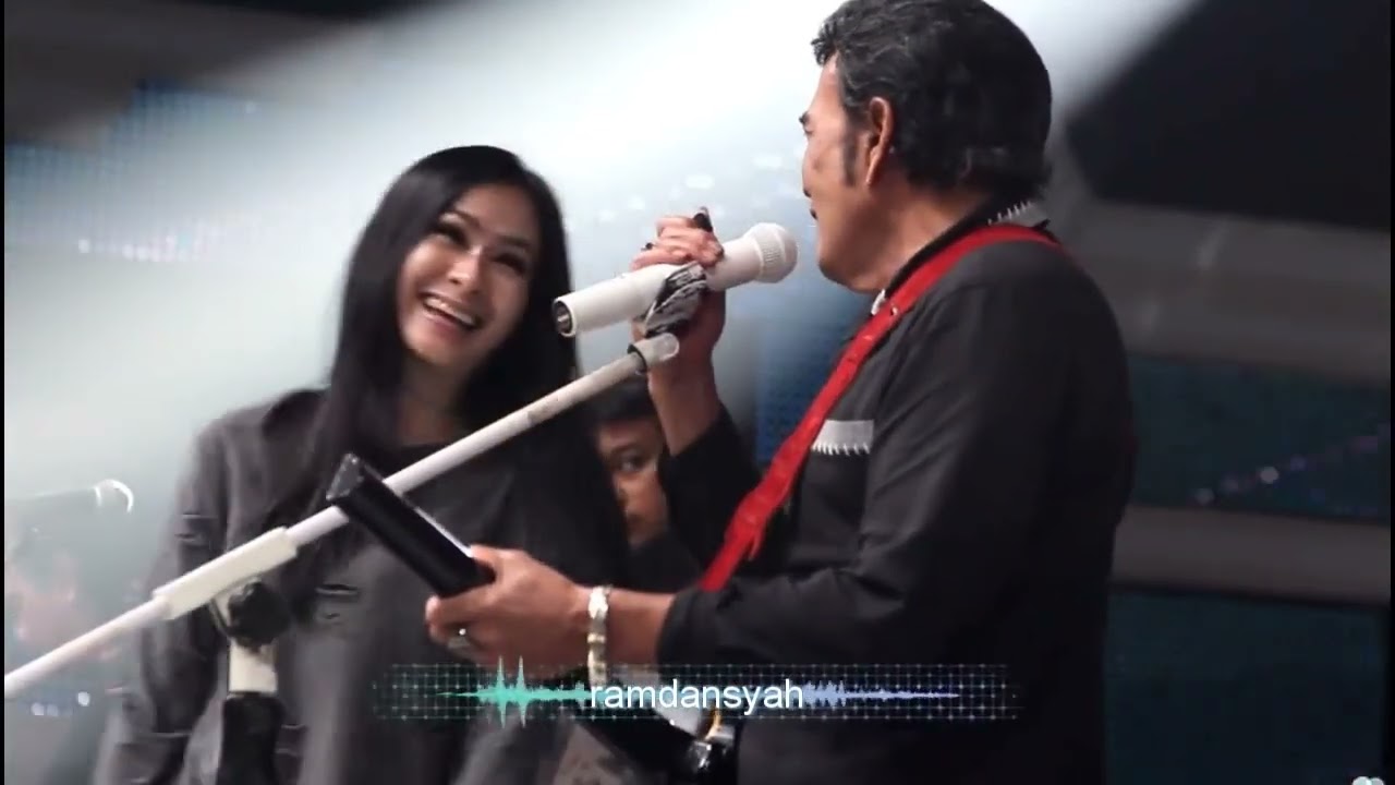 GENITNYA IIS DAHLIA-RHOMA