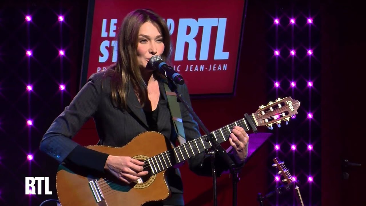 Carla Bruni - Quelqu'un m'a dit en live dans le Grand Studio RTL - RTL - RTL