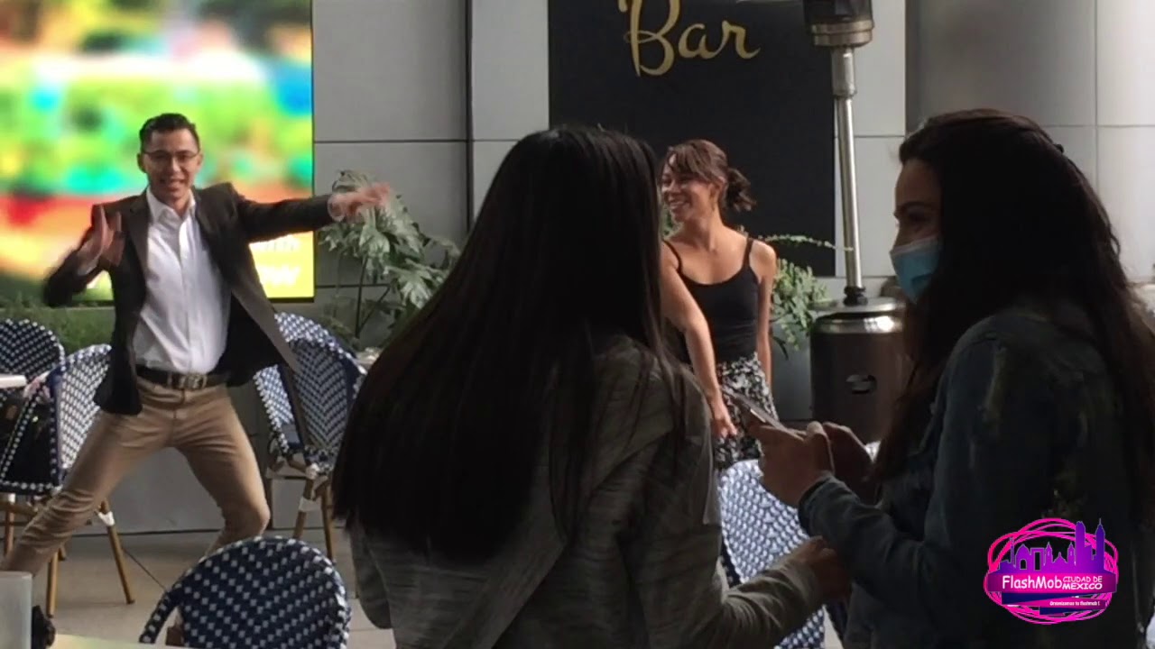 &iexcl;&iexcl;Marry Me!! Proposal dancing flashmob - Flashmob CDMX