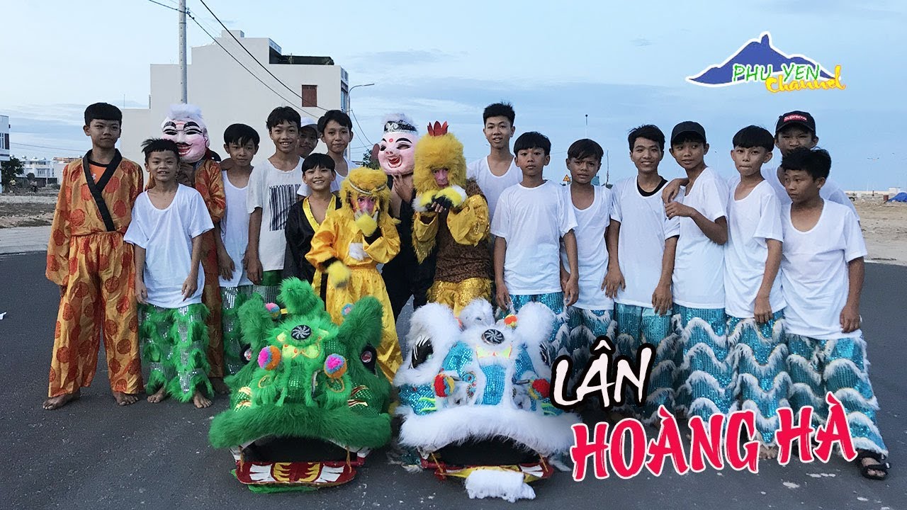 Lân Hoàng Hà Tuy Hòa Hăng Say Tập Luyện Chuẩn Bị Múa Lân Ở Phú Yên