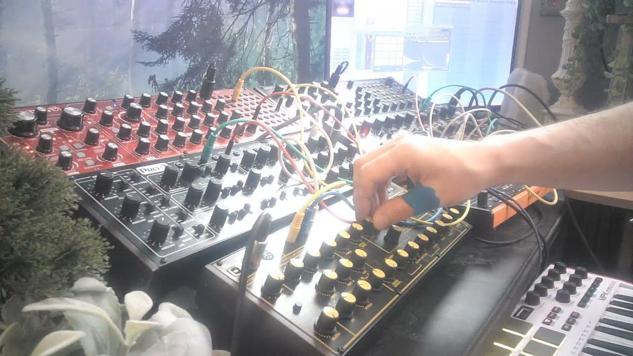 1920261 Busy Streets of a Future in the Clouds Experimental Ambient Soundscape Sequence and Drones