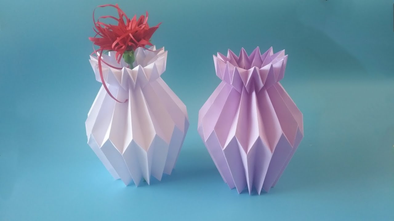 简单漂亮的立体花瓶折纸，折几朵花插在花瓶里，摆在桌子上美美哒