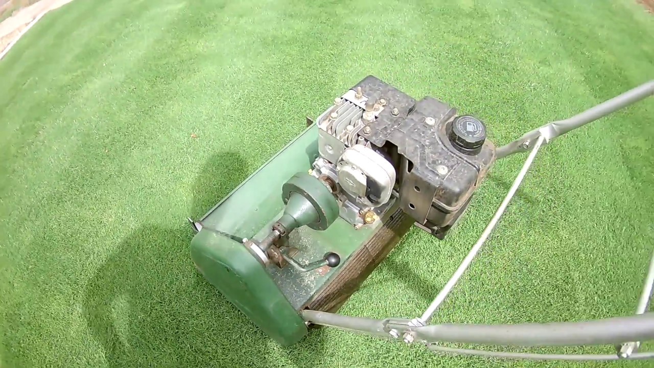 Lawnporn's Cylinder Mower Magic Minute Tip