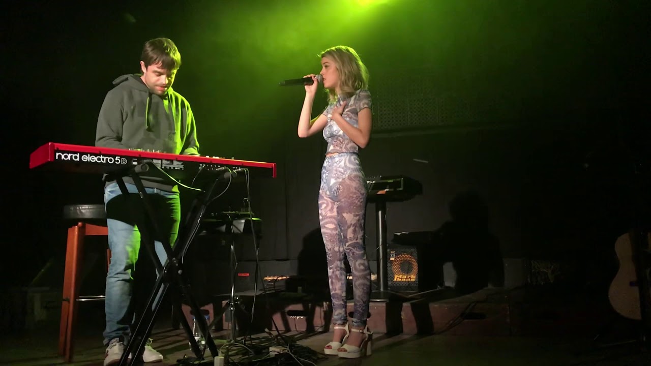 'La Rosa' - Nerea Rodríguez y Manu Guix