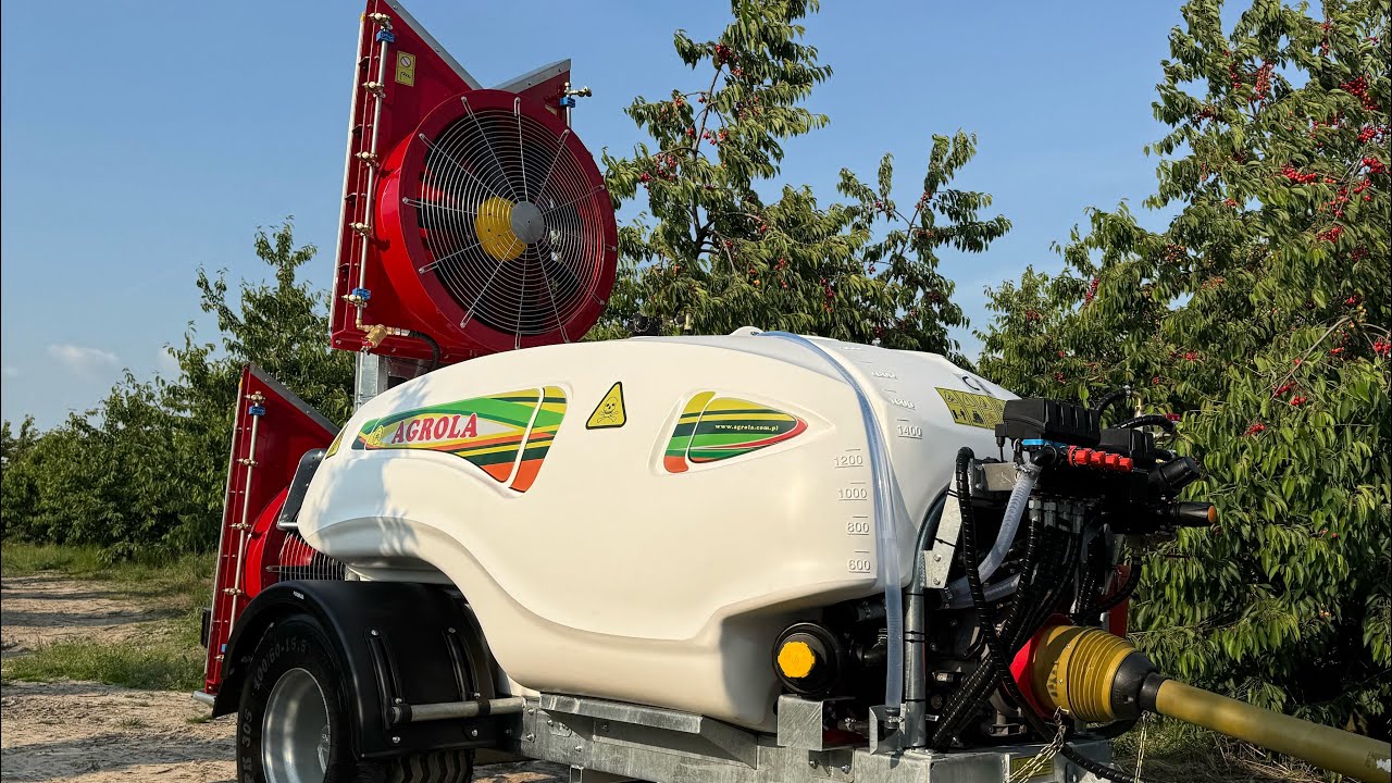 Taką chciałem taka jest ! Agrola Vertical Patriot Edition 🇵🇱🇵🇱 Jabłka lecą na potęgę.