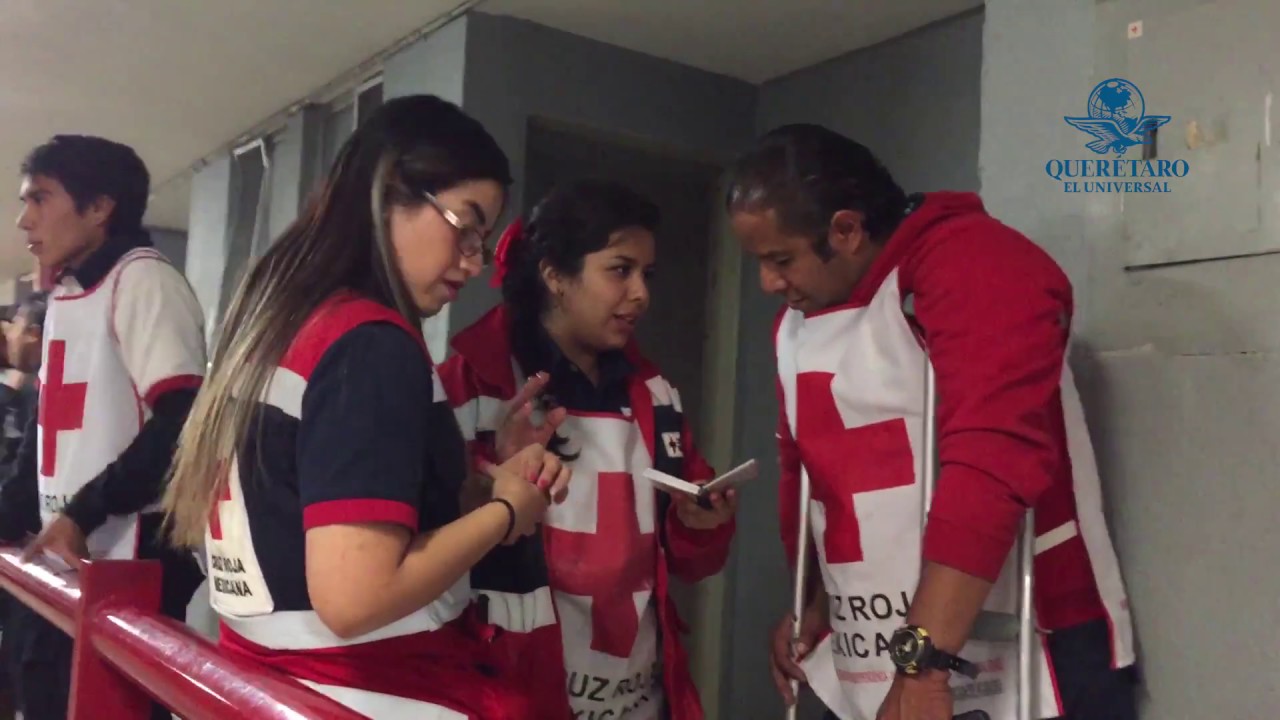 Reportaje: Una noche con la Cruz Roja Mexicana de Querétaro
