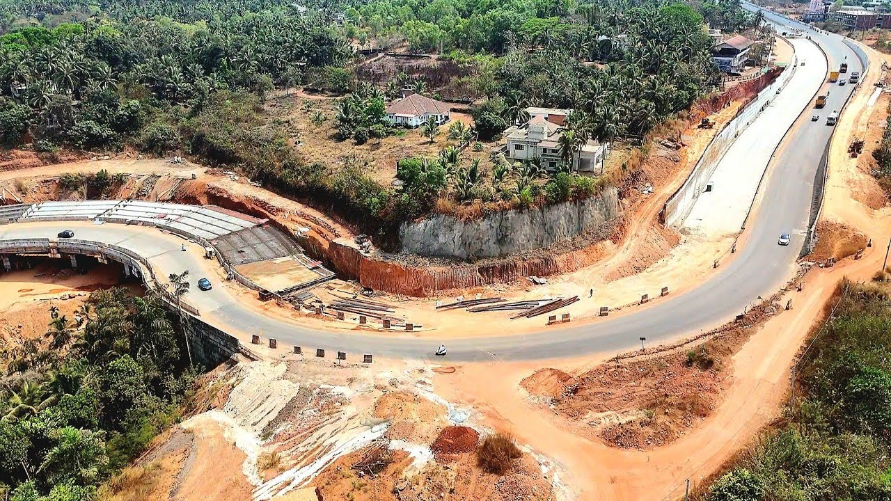 NH66 KASARAGOD / നീലേശ്വരം ചെർക്കള റീച്ചിൽ ചട്ടൻചാൽ  ചെർക്കള ഭാഗം ഇപ്പോൾ പുരോഗമിക്കുന്നു 