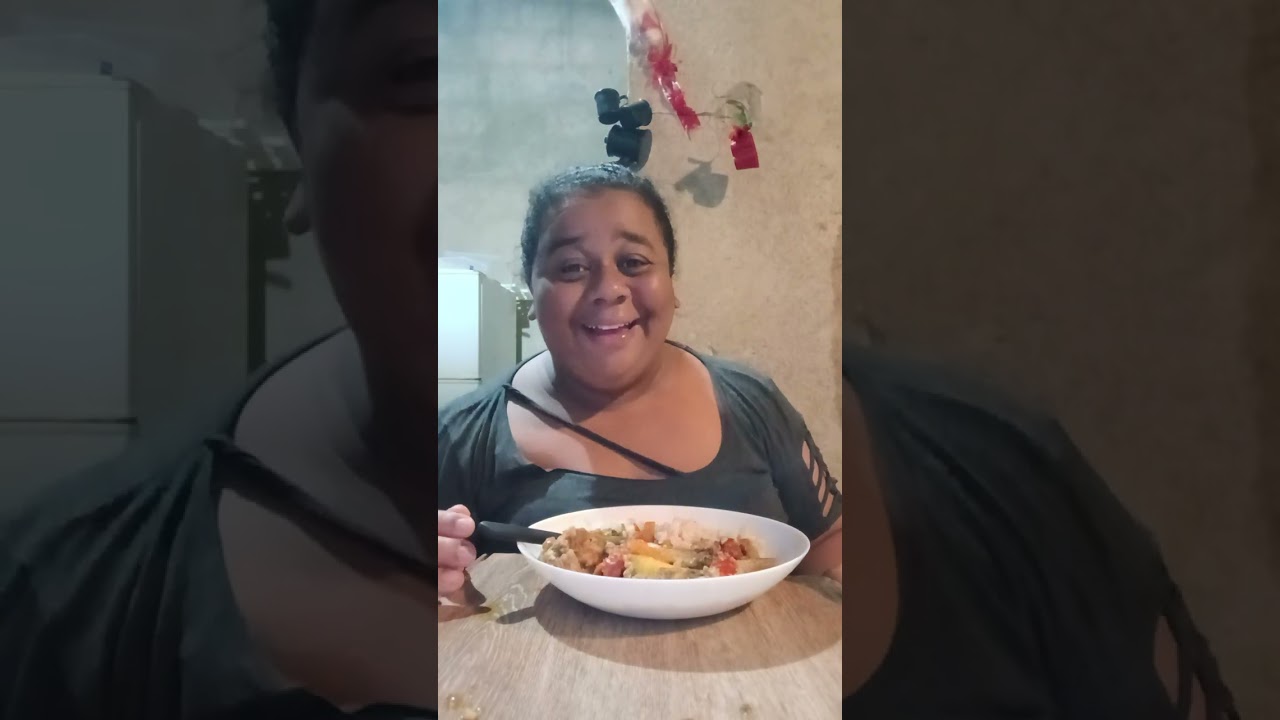 Que delicia de comida  se escreva no canal bgd. 