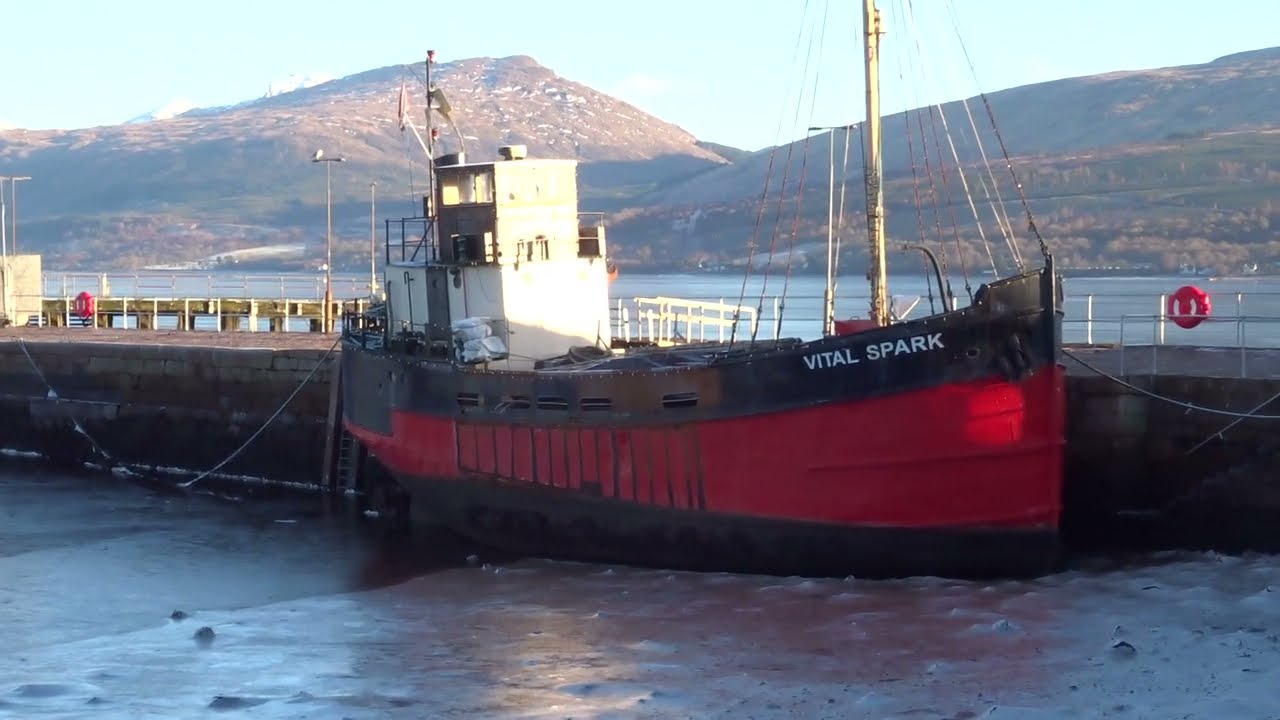 Historic & famous scenes from a chilly and frozen Inveraray waterfront in Argyll Scotland 7.1.24