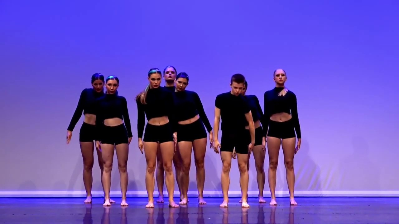 Company Release - Choreographie Okay: Christina Schnock