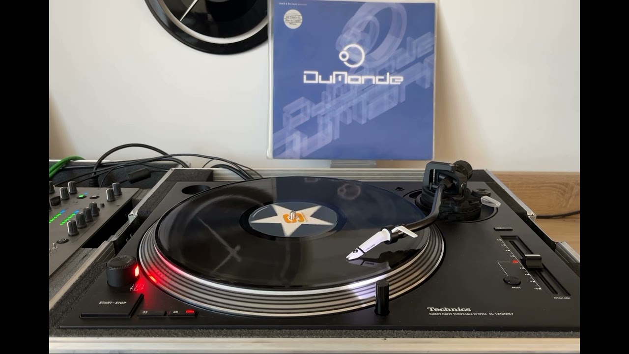 DuMonde – Never Look Back (DJ Tiësto Mix (Just Talking)