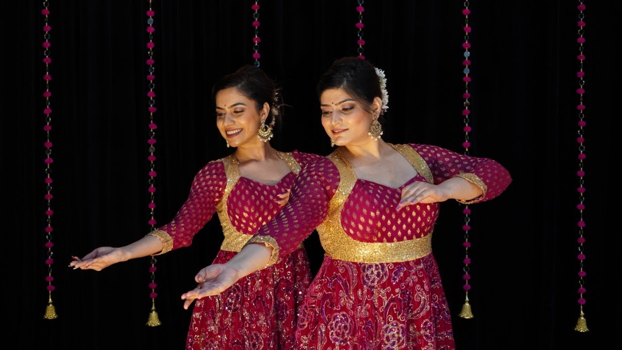 Tappin' Around I Chhup Gaya Dance Cover I Sneha Tharwani & Srishti Aarya I Bollywood Dance