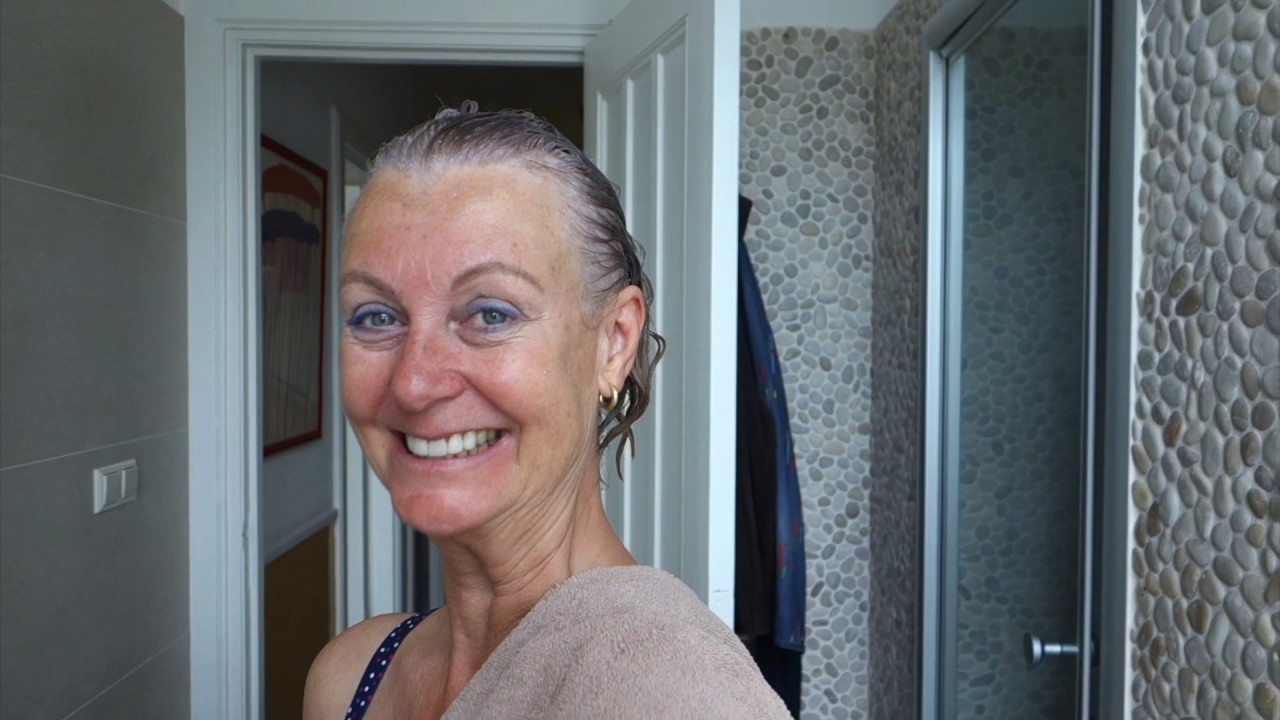 Weg met die grijze kop, deel 2  Haar verven met L’Oreal Preference  VLOG #17