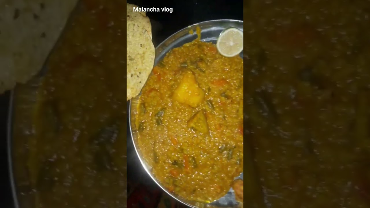 Rainy day special thali 😋 #shorts #viral #trending #food #ytshorts #vegthali #malanchavlog ❤❤