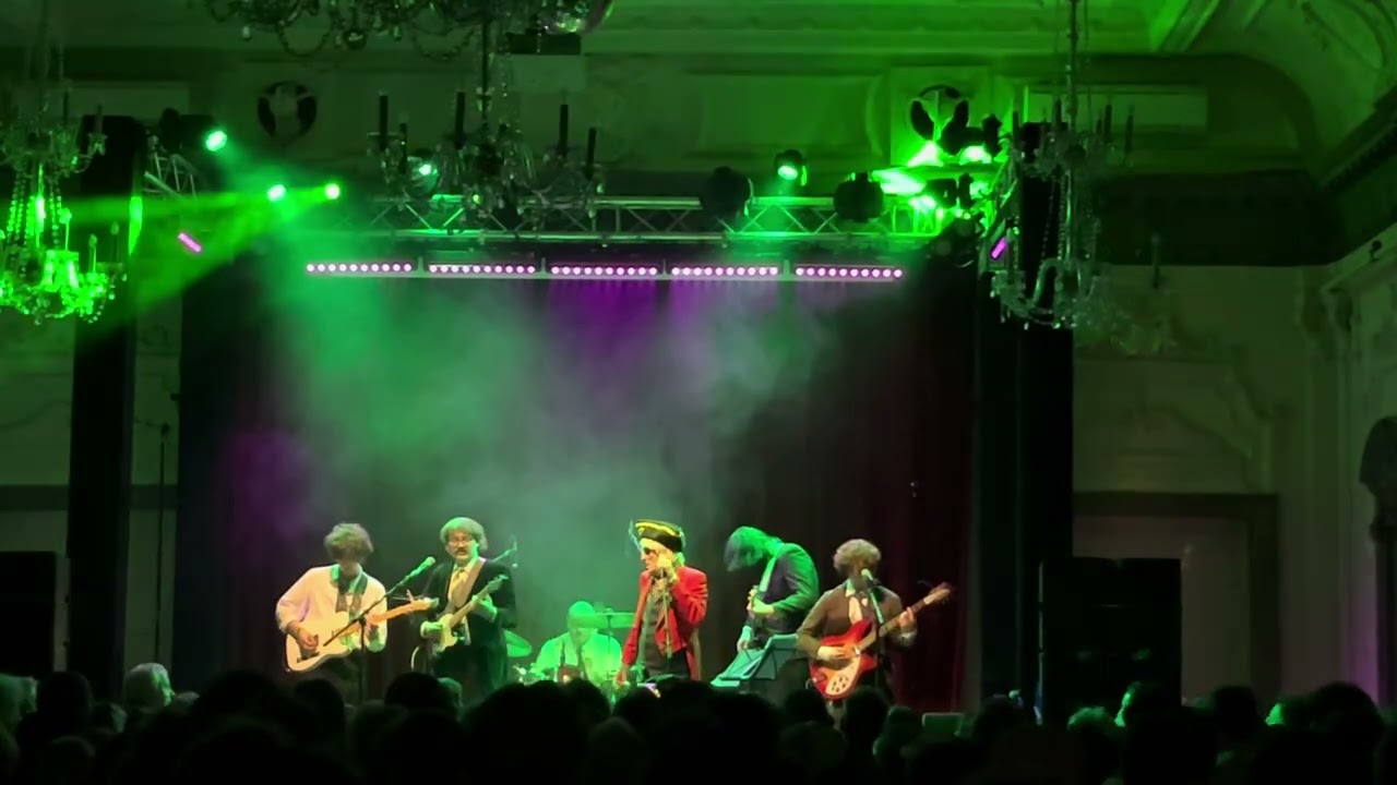 The Cleaners From Venus - 'Marilyn on a Train' - Live at Upset The Rhythm