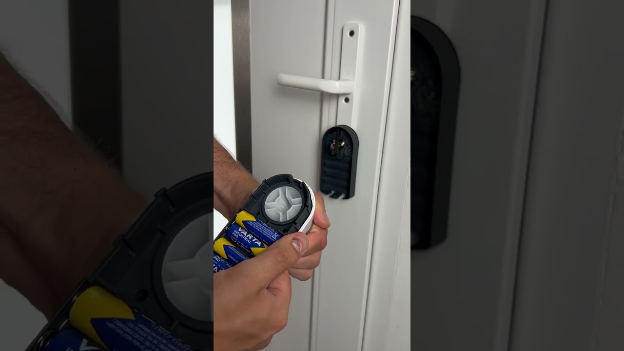 🇫🇷 BURG-WÄCHTER secuENTRY active 7700 : se connecter et s'installer avec l'app