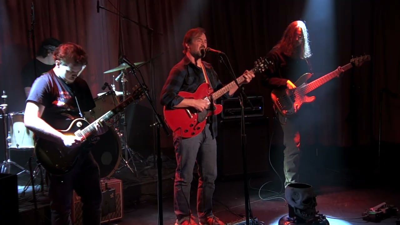 Lay Low—BK+DD@the5Spot(1/11)