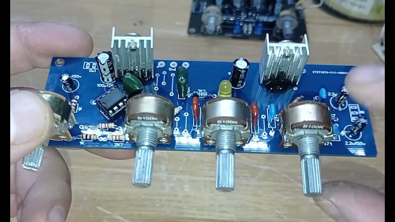 PRE-AMPLIFICADOR CON-TONOS  ESTÉREO!!!! Grabes , Medios y Agudos