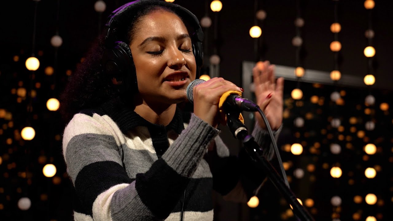 English Teacher - Nearly Daffodils (Live on KEXP)